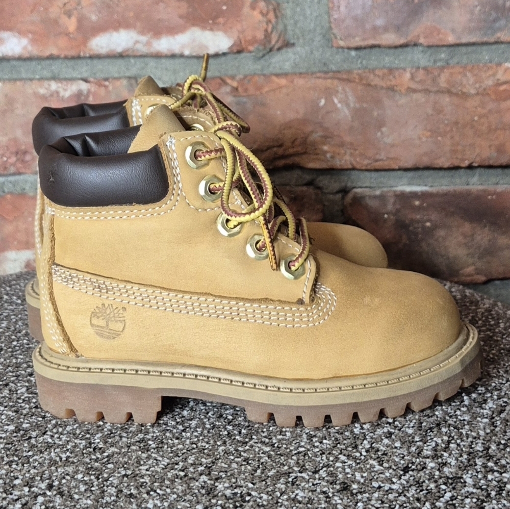 Timberland Toddler Size 7M 6 Inch Premium Boots Wheat Waterproof Classic Lace Up